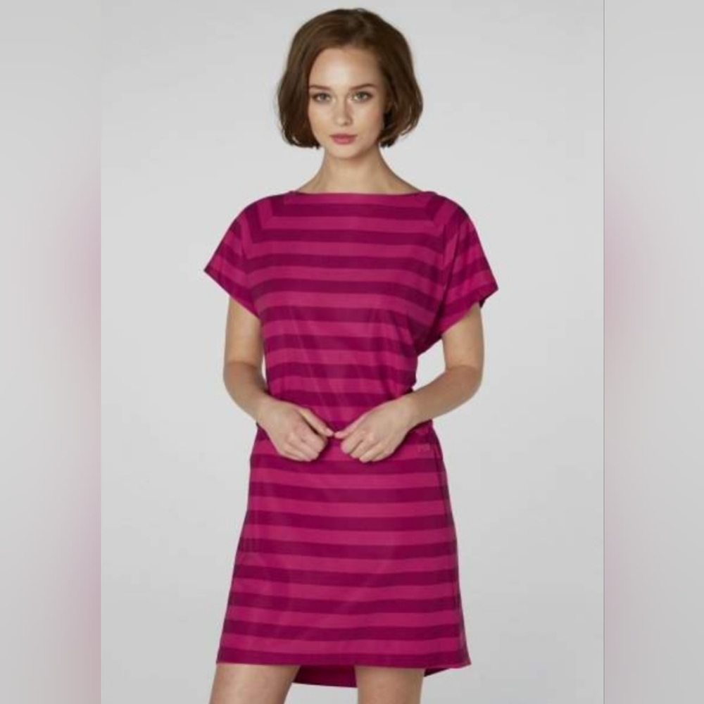 Helly Hansen women's size small dress with adjustable waist